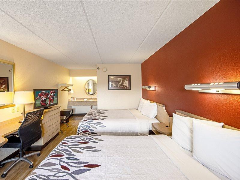 Red Roof Inn Akron Εξωτερικό φωτογραφία