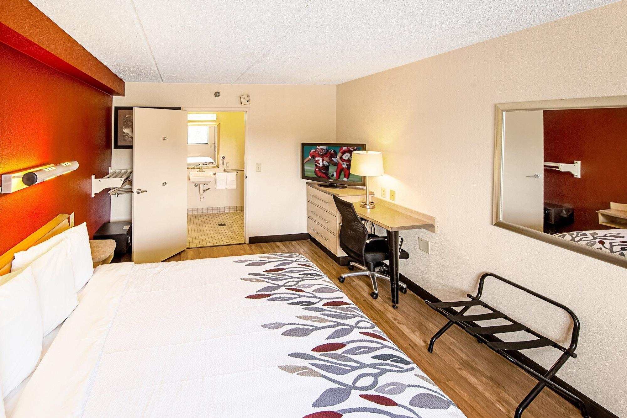 Red Roof Inn Akron Εξωτερικό φωτογραφία